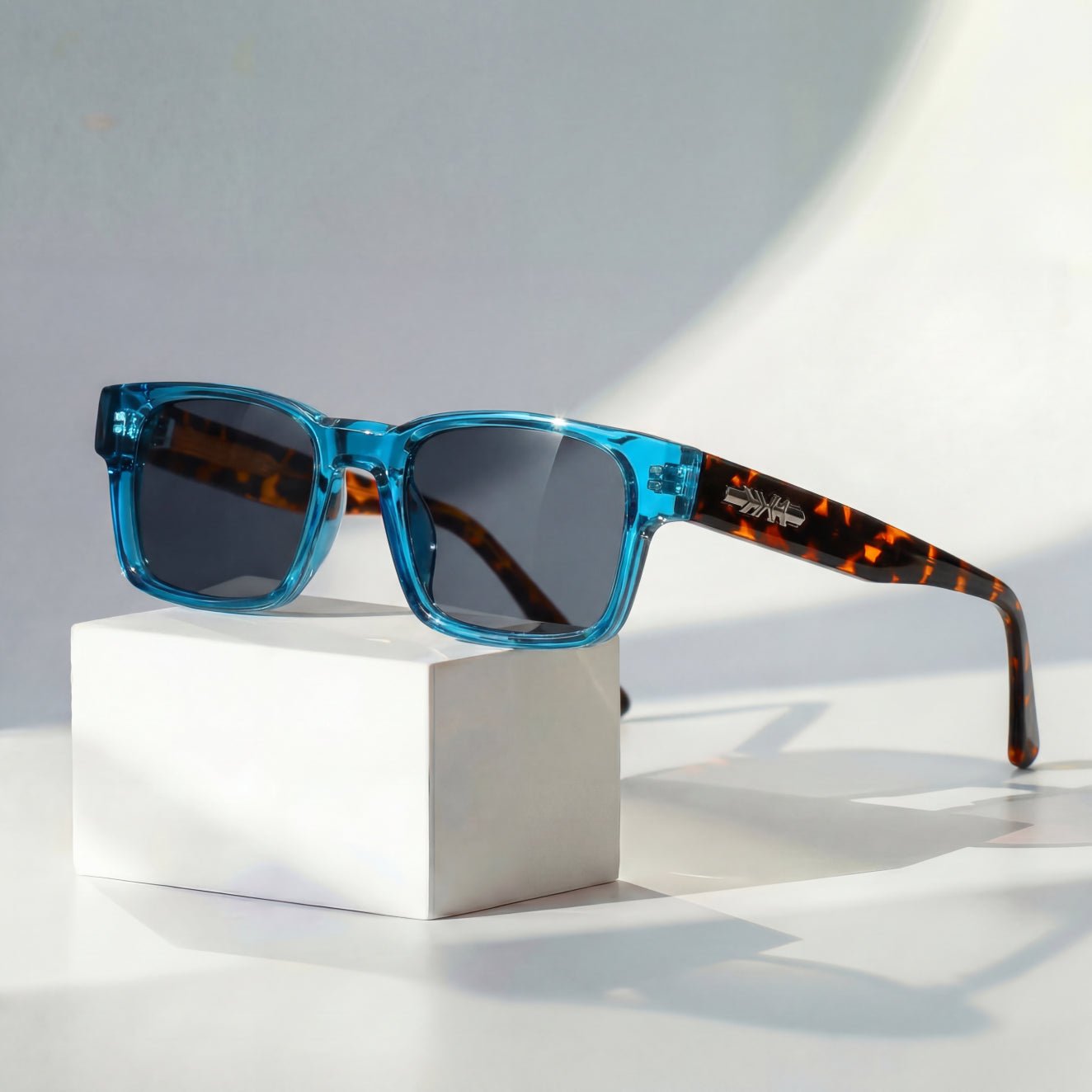 James | Sunglasses Square Tortoiseshell Acetate UV400 Protection