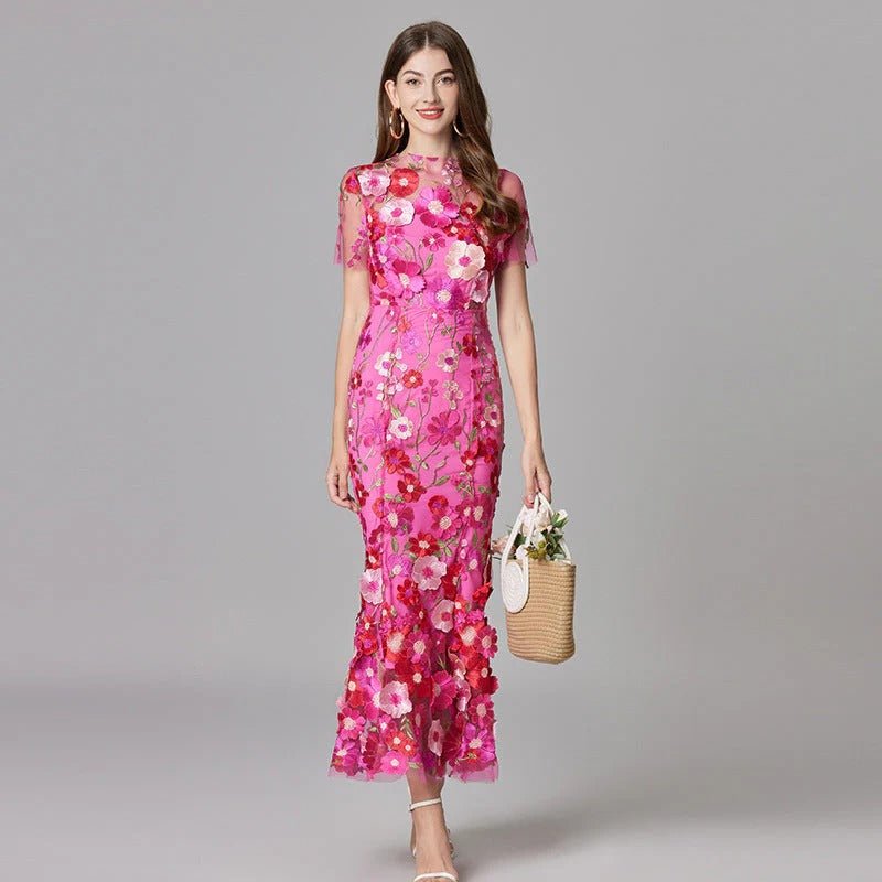 Scarlett | Women's Floral Applique Sleeveless Maxi Dress