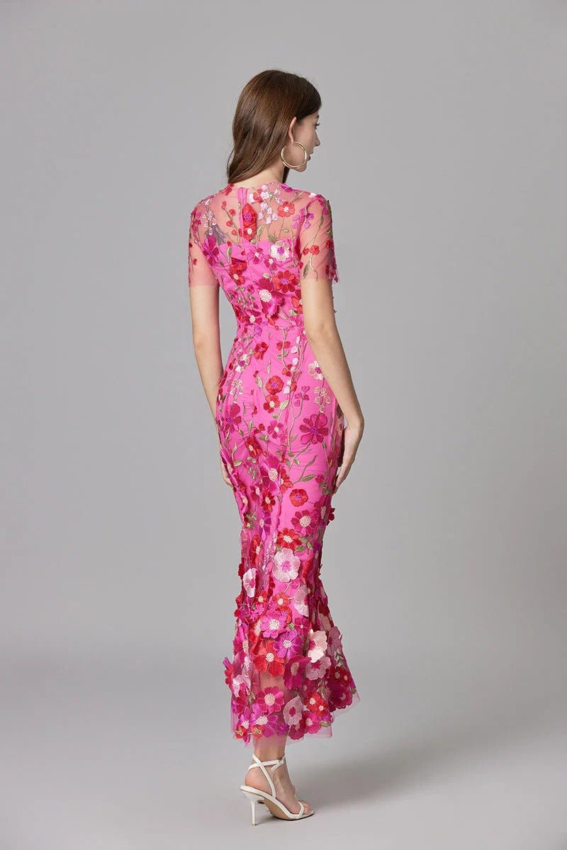 Scarlett | Women's Floral Applique Sleeveless Maxi Dress