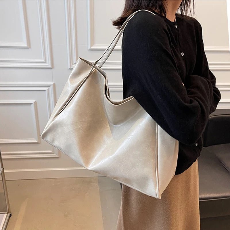 Scarlett | Women's Retro Large-Capacity PU Leather Shoulder Tote Bag