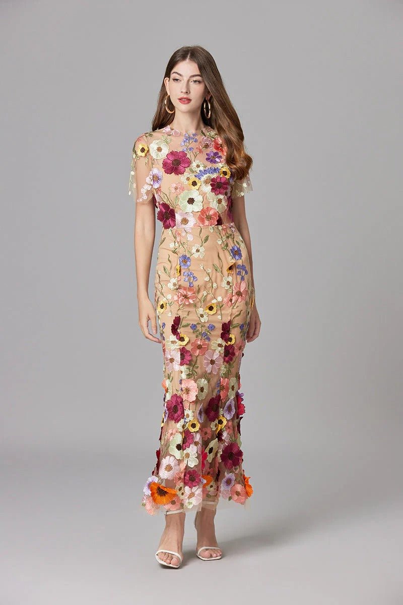 Scarlett | Women's Floral Applique Sleeveless Maxi Dress