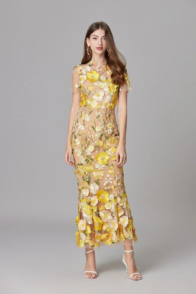 Scarlett | Women's Floral Applique Sleeveless Maxi Dress