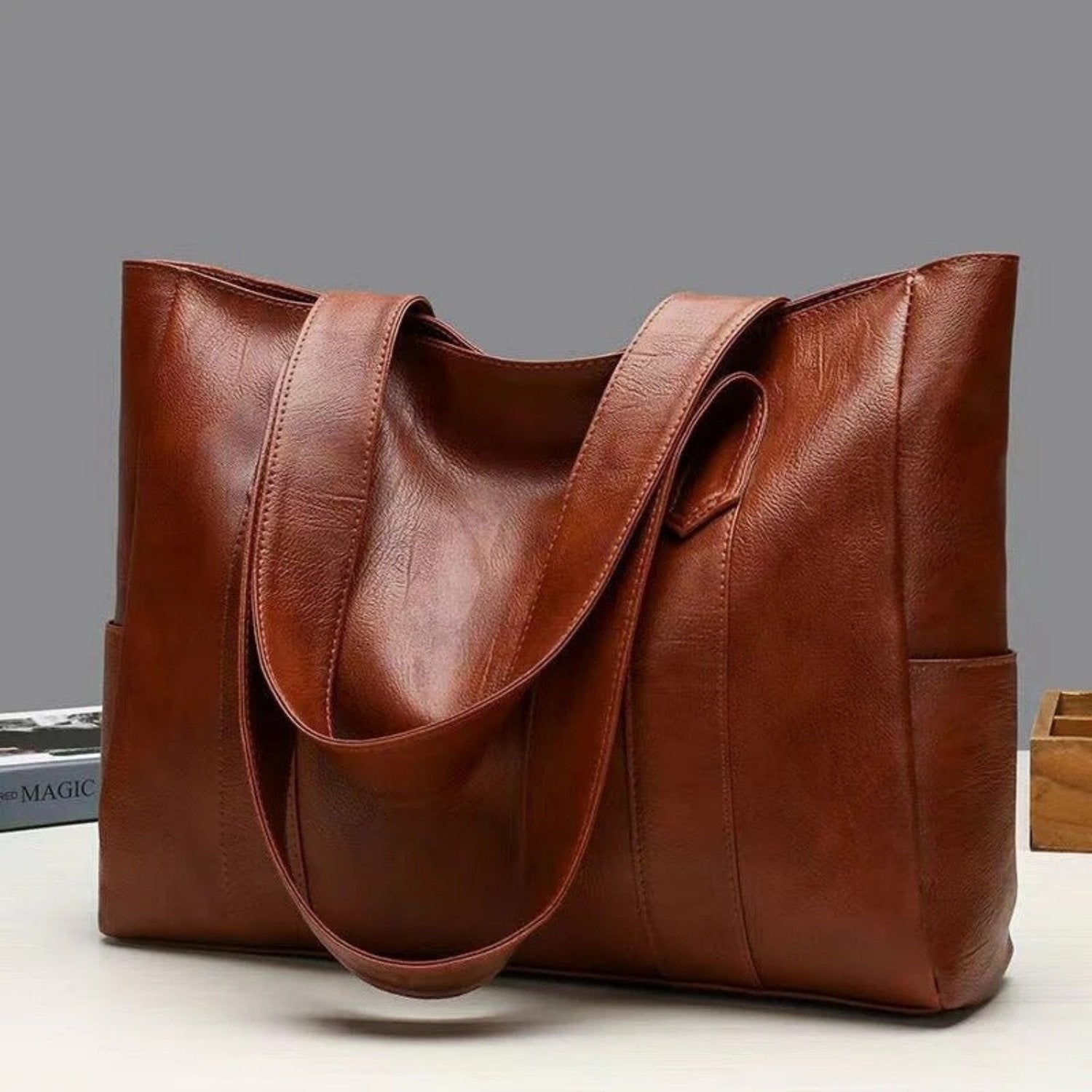 Charlotte | Women's Large-Capacity Vintage Leather Shoulder Tote Bag