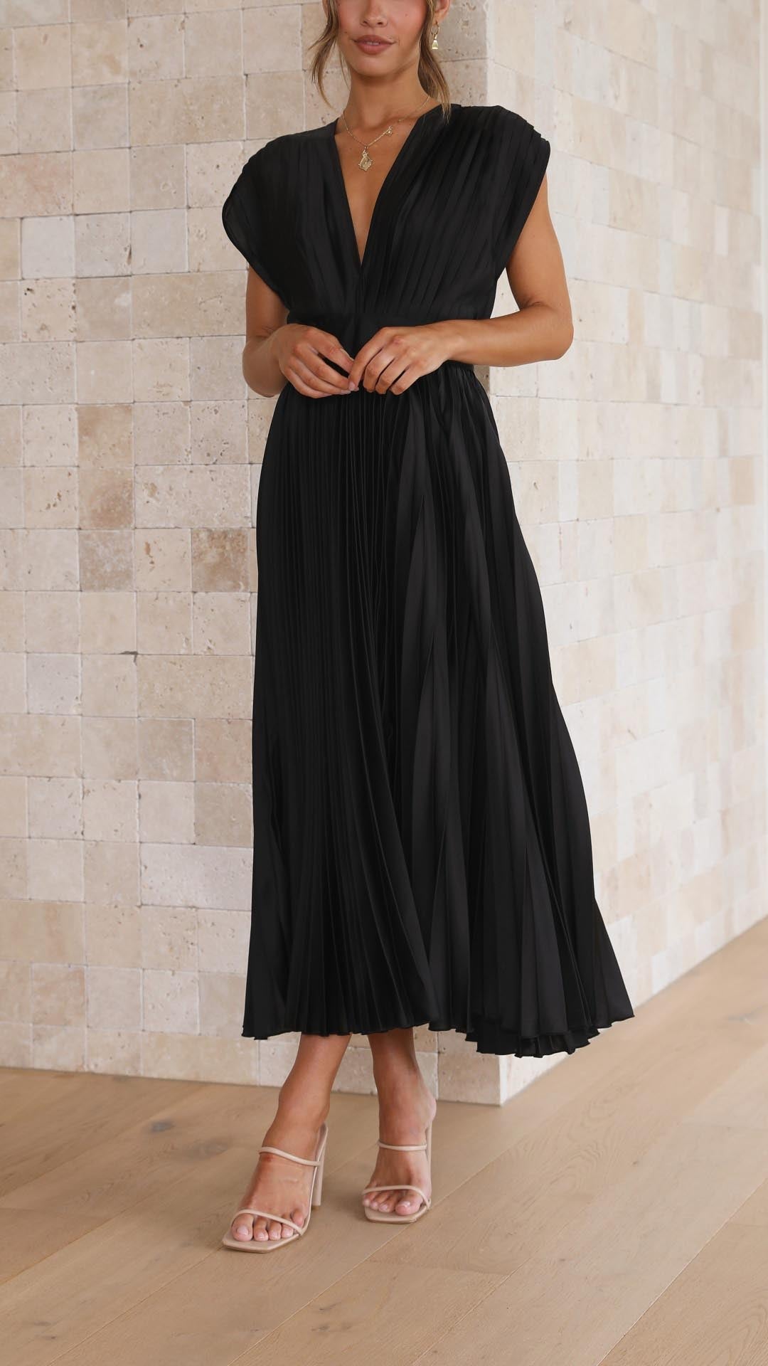 Kaitlyn | Women's Pleated V Neck Midi Wedding Guest Dress