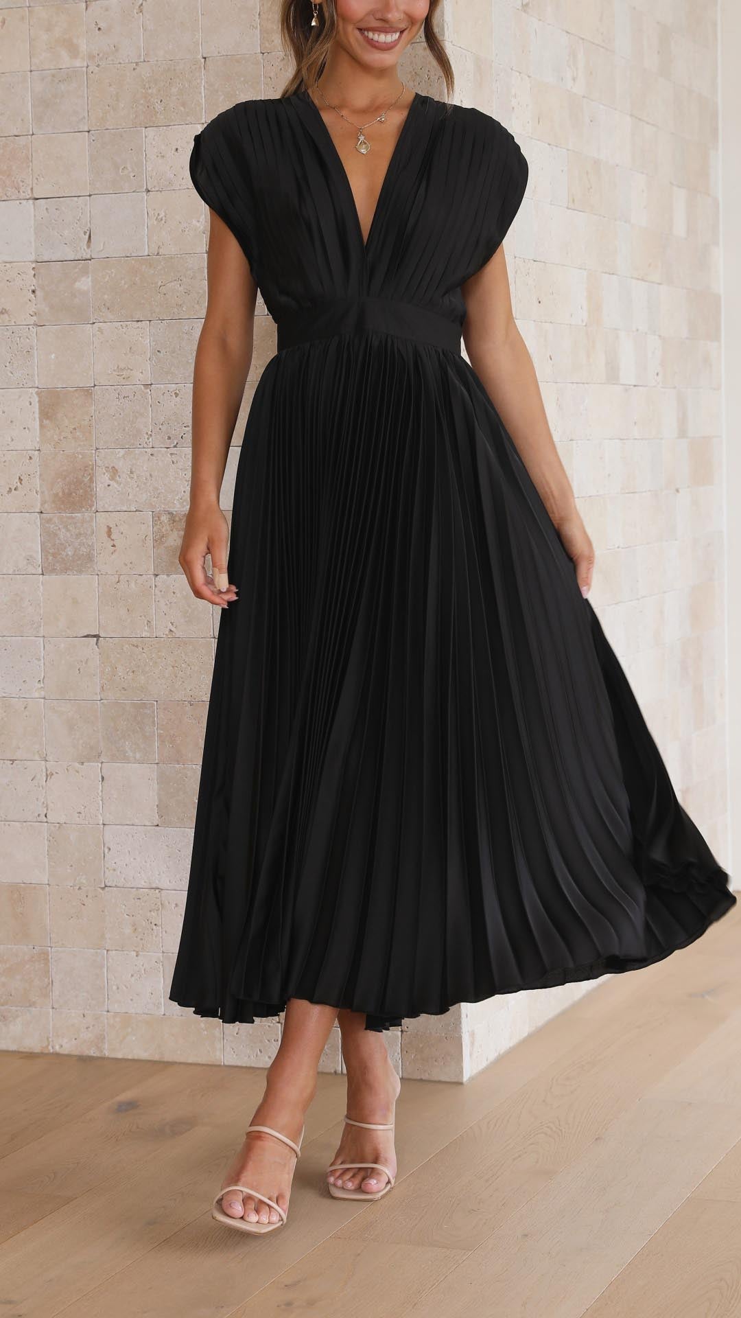 Kaitlyn | Women's Pleated V Neck Midi Wedding Guest Dress